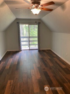 510 N Dow Mountain Drive , Hoodsport, WA 98548