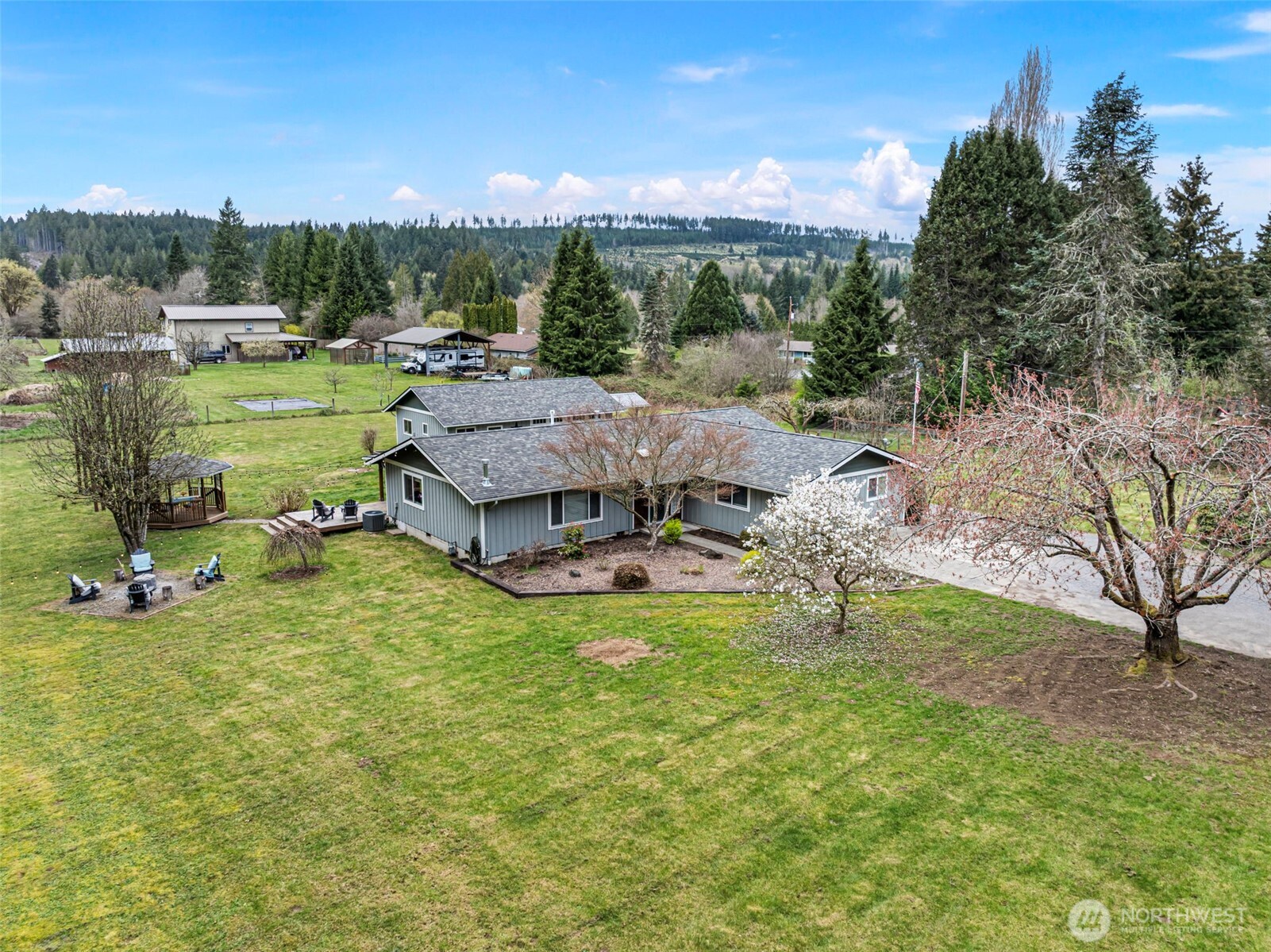 531 NE Old Belfair Highway , Belfair, WA 98528