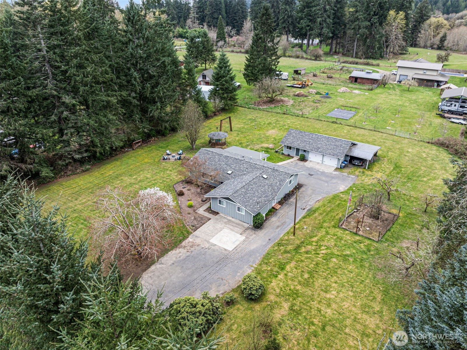 531 NE Old Belfair Highway , Belfair, WA 98528