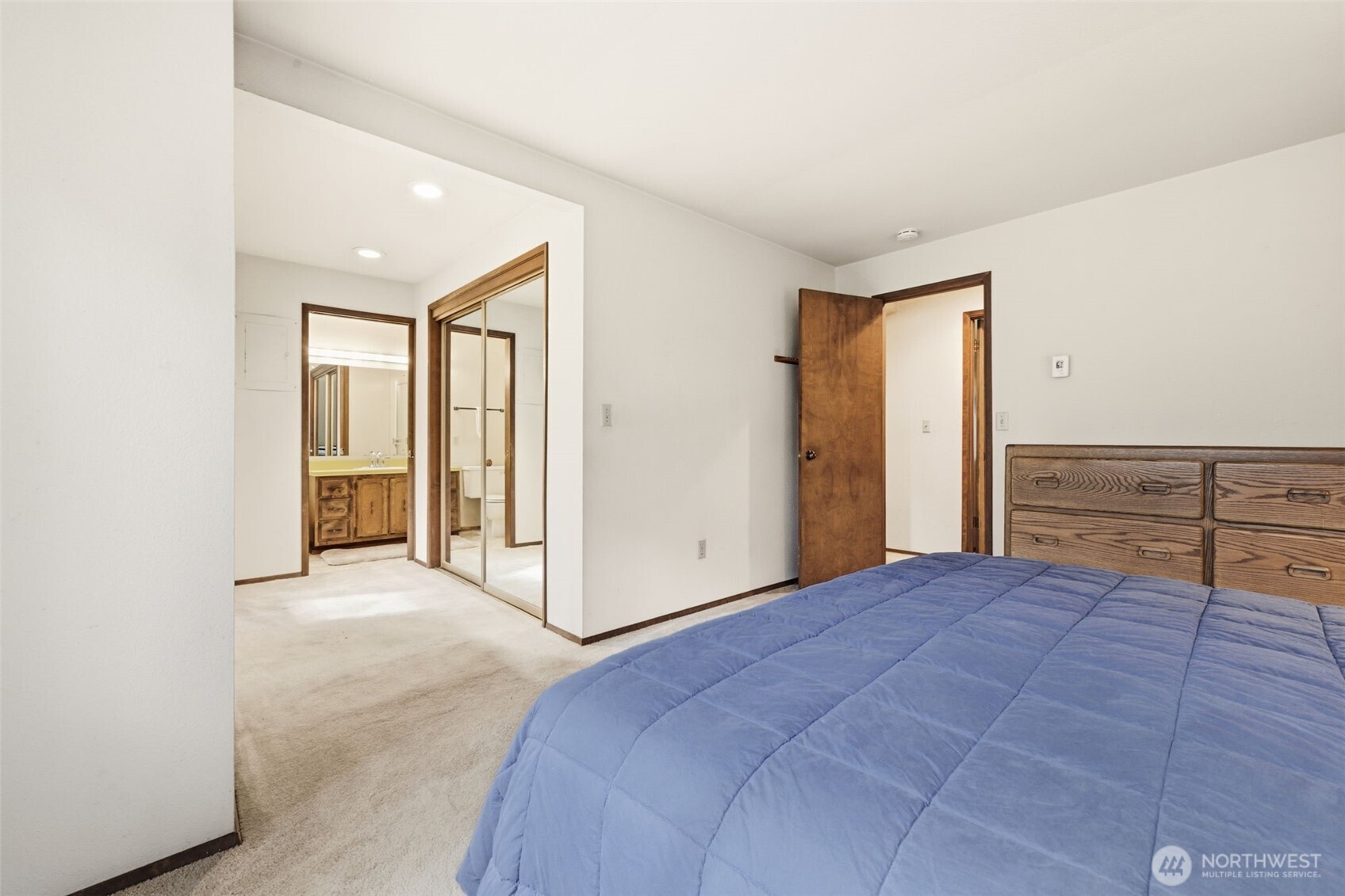 20319 92nd Avenue W, Edmonds, WA 98020