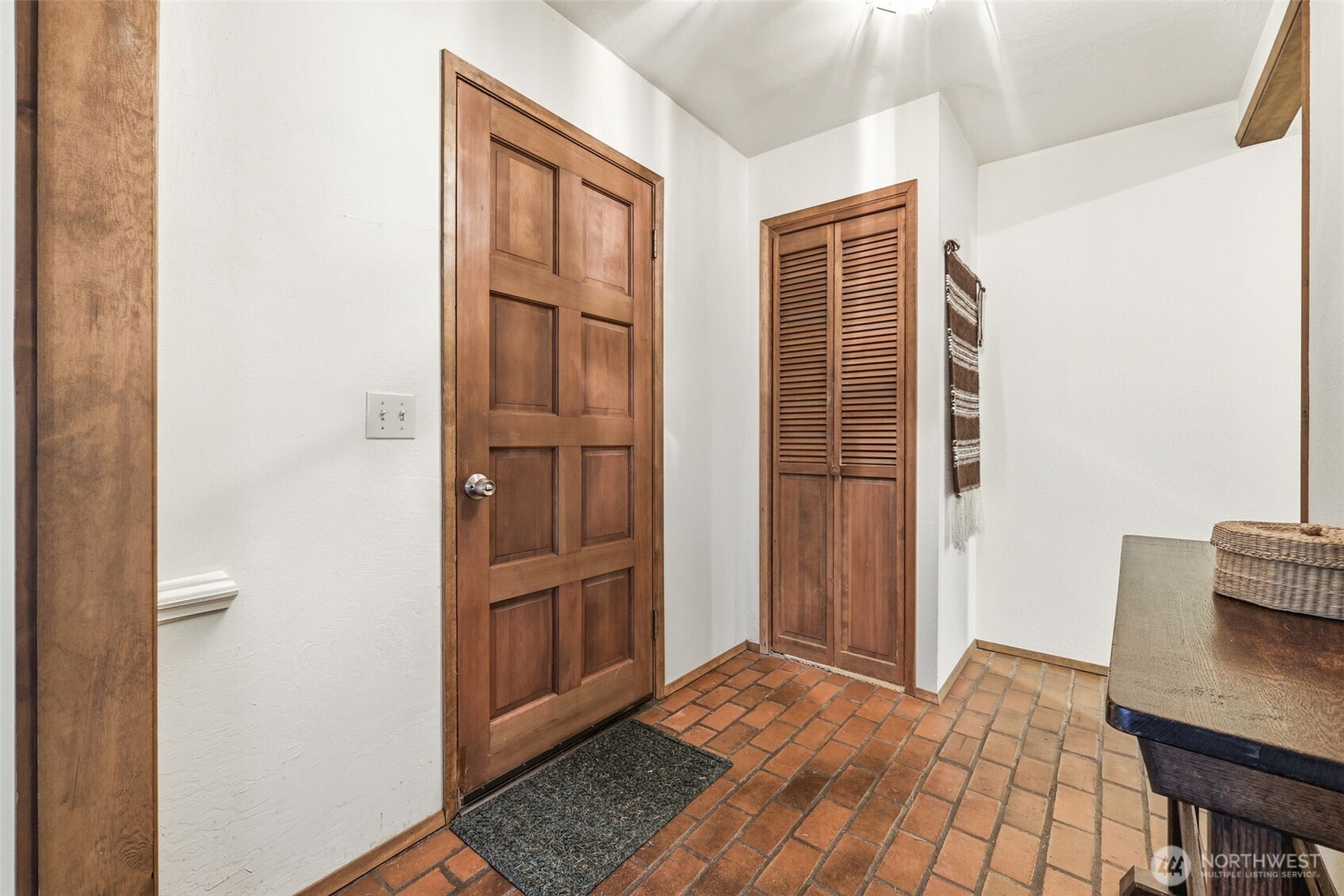 20319 92nd Avenue W, Edmonds, WA 98020