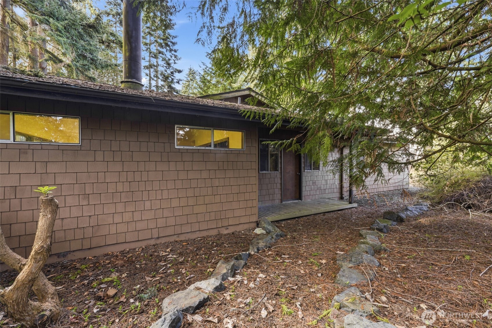 20319 92nd Avenue W, Edmonds, WA 98020