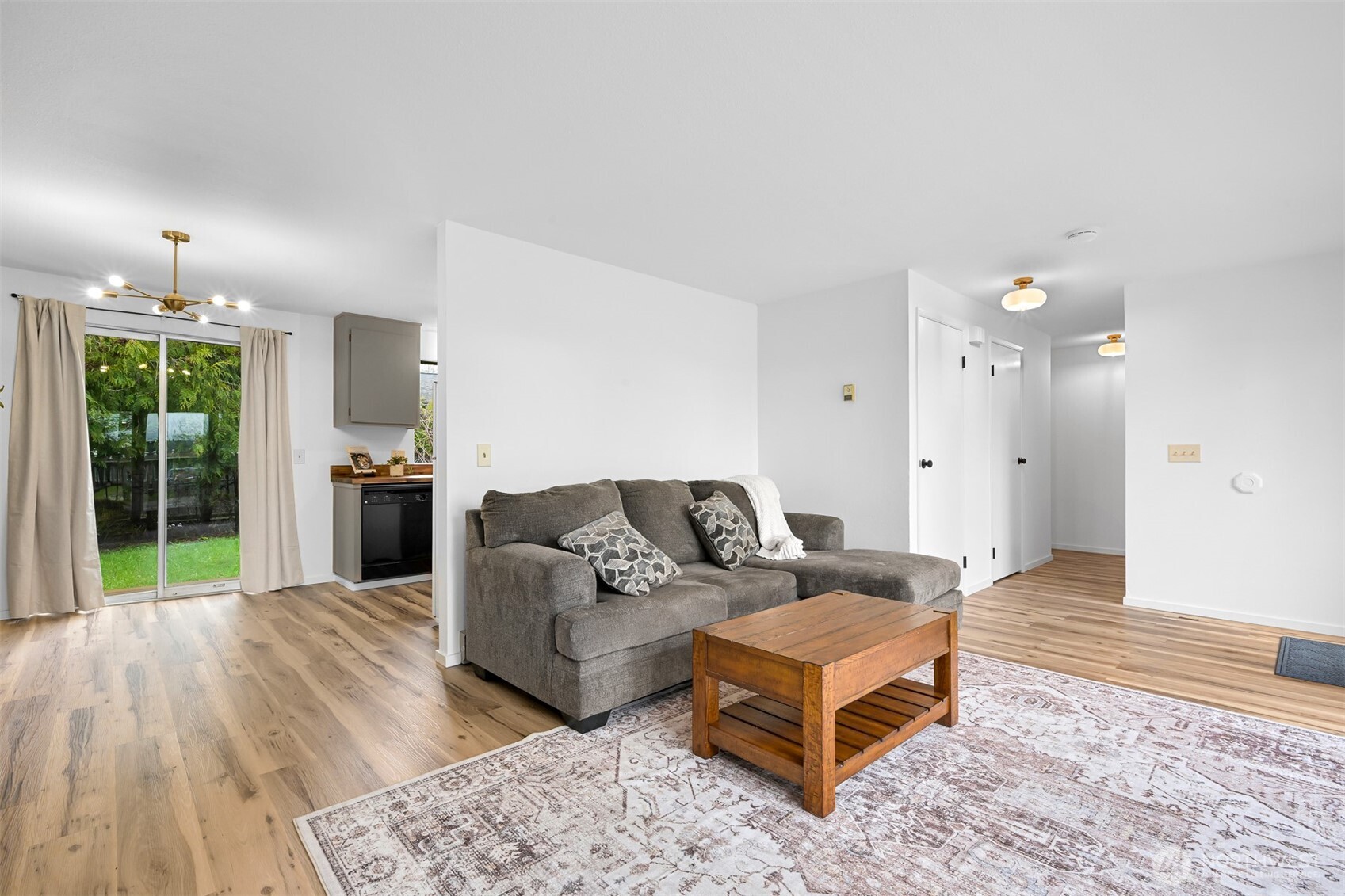 4383 Vista Ave , Blaine, WA 98230