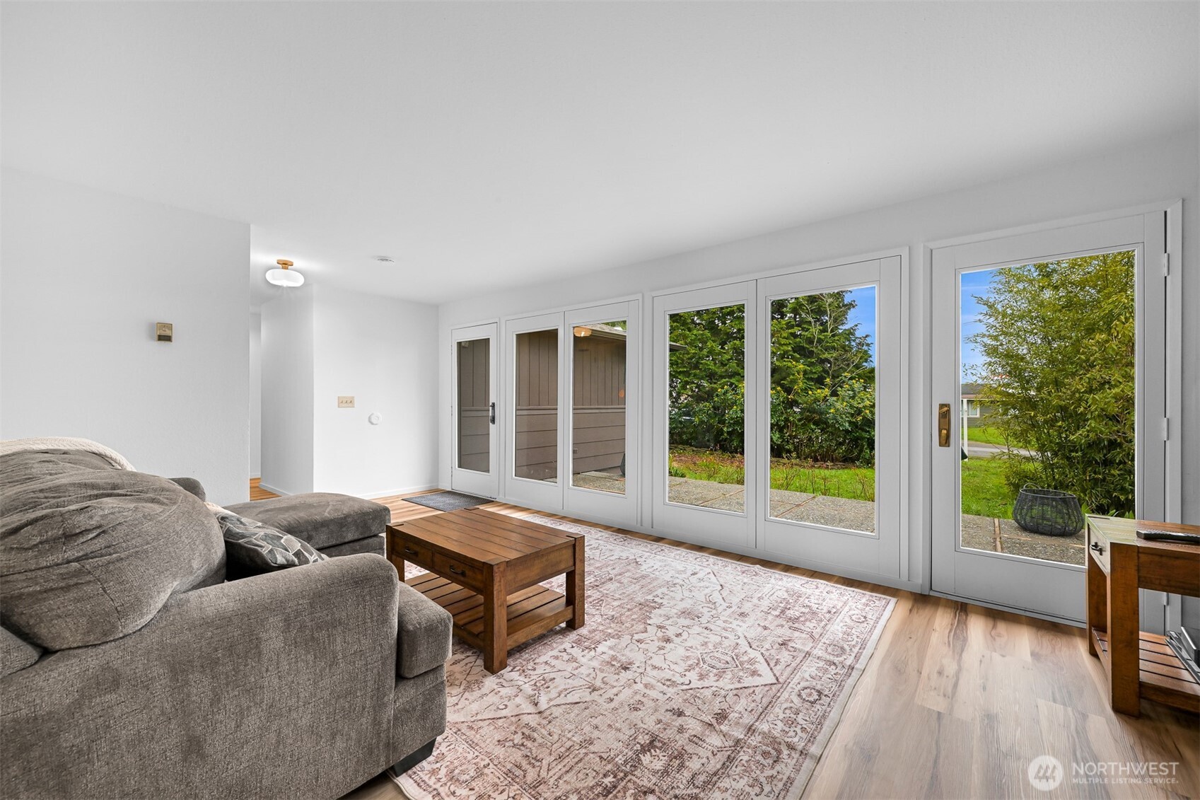 4383 Vista Ave , Blaine, WA 98230