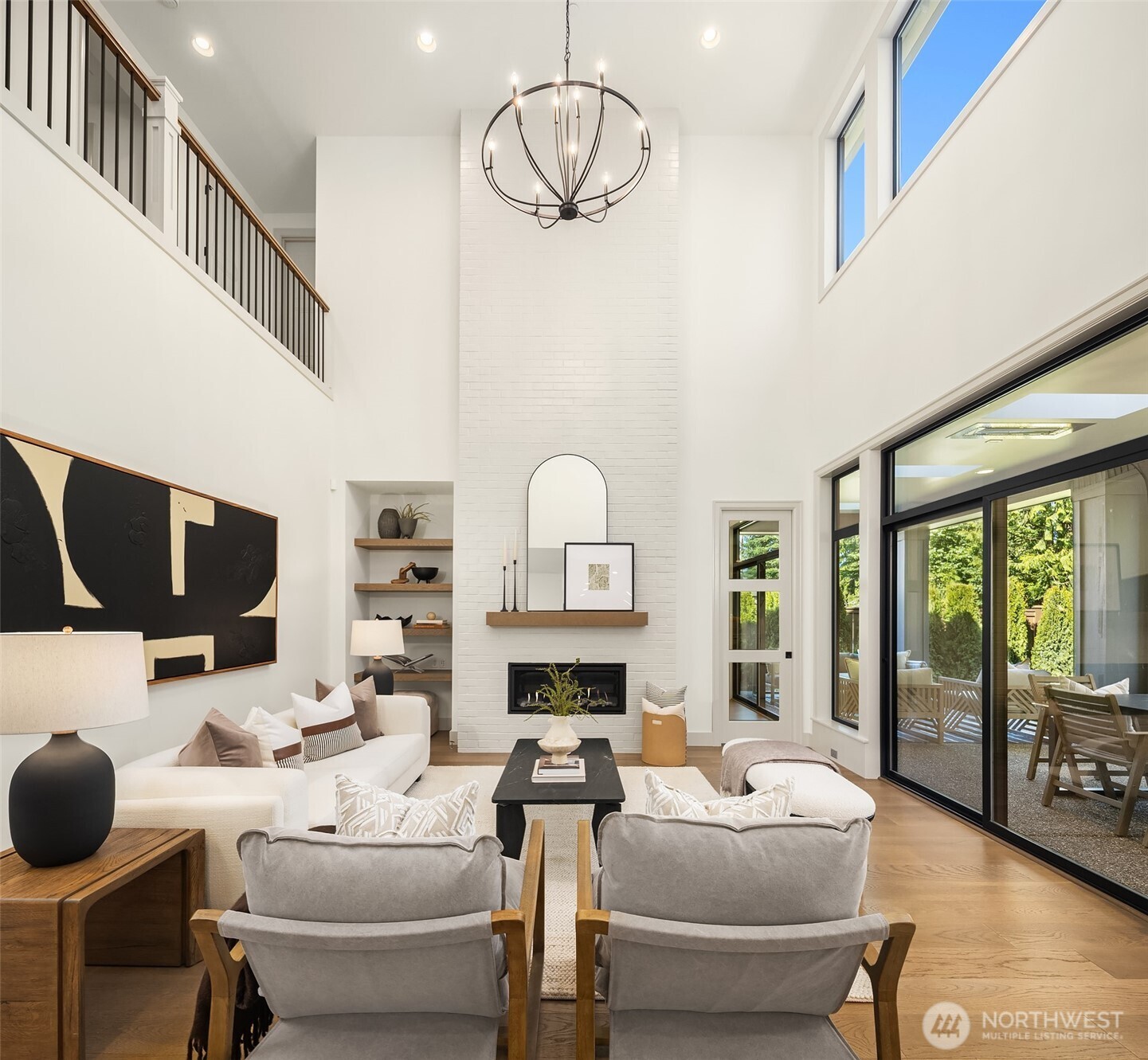 14030 NE 6th Place , Bellevue, WA 98007