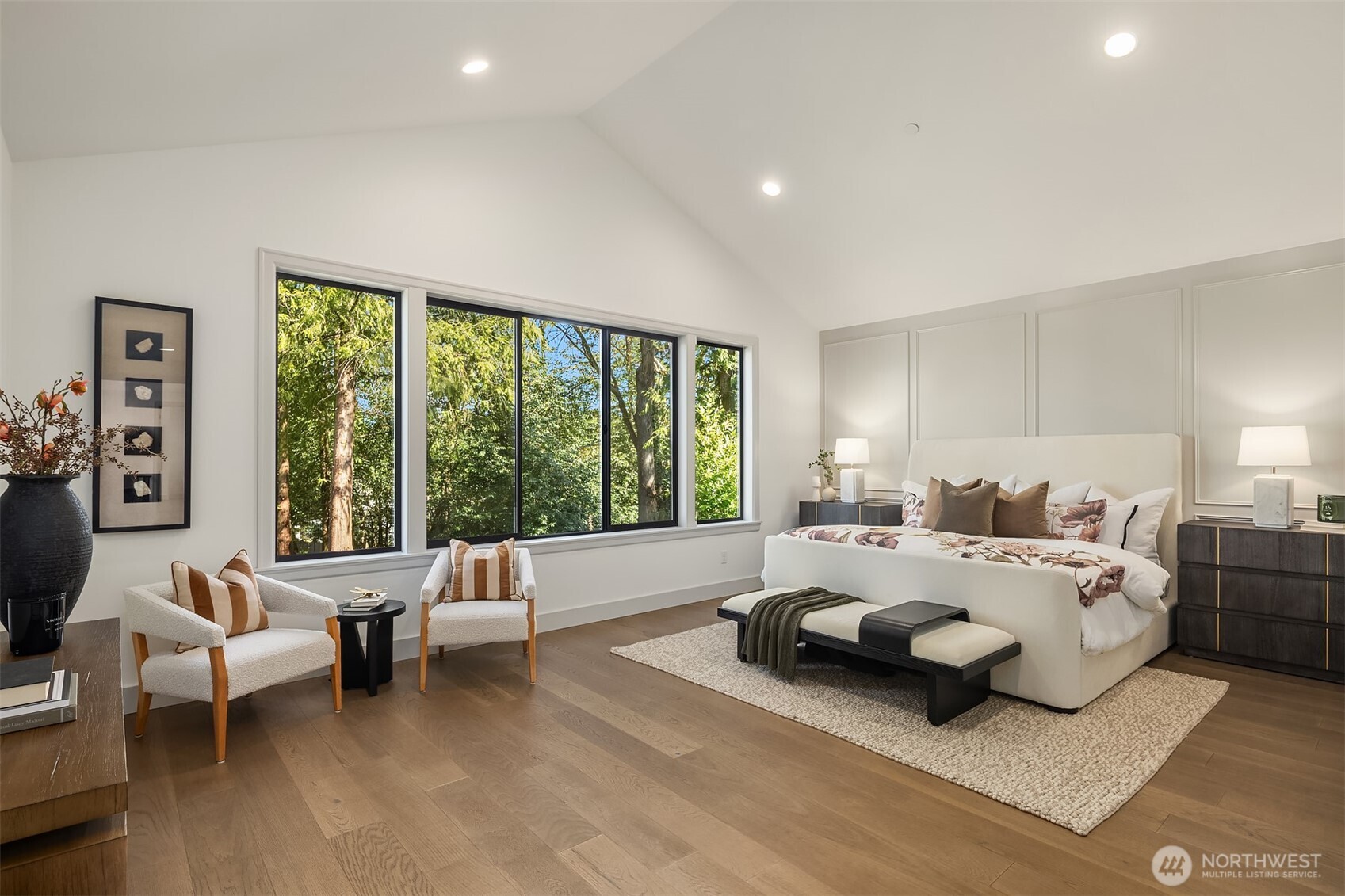 14030 NE 6th Place , Bellevue, WA 98007