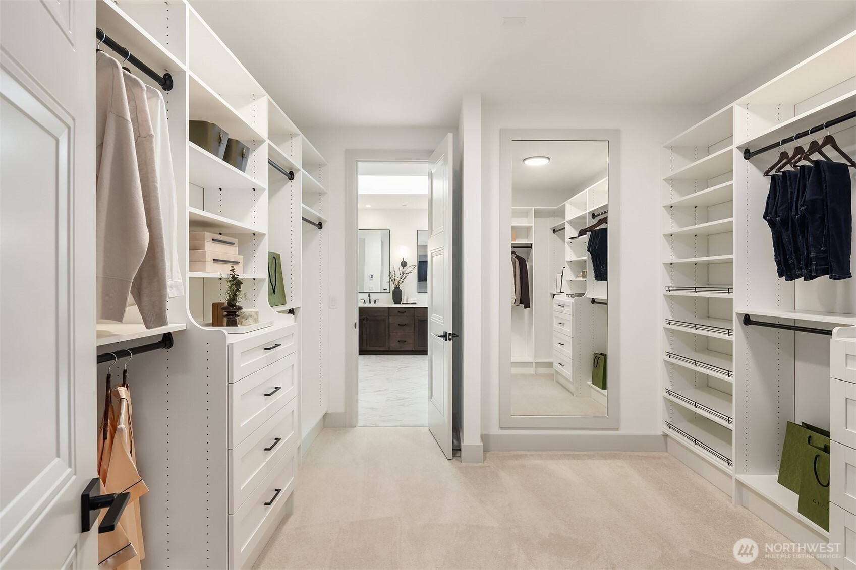 14030 NE 6th Place , Bellevue, WA 98007