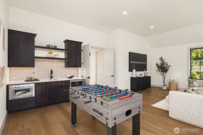 14030 NE 6th Place , Bellevue, WA 98007 - Photo 27