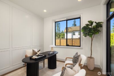 14030 NE 6th Place , Bellevue, WA 98007 - Photo 29