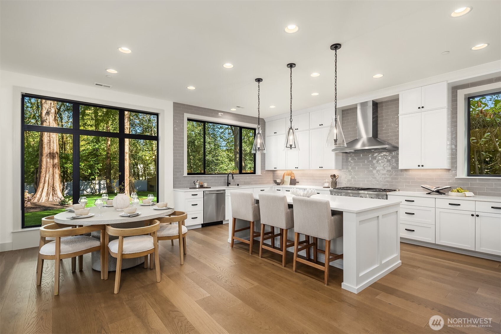14030 NE 6th Place , Bellevue, WA 98007