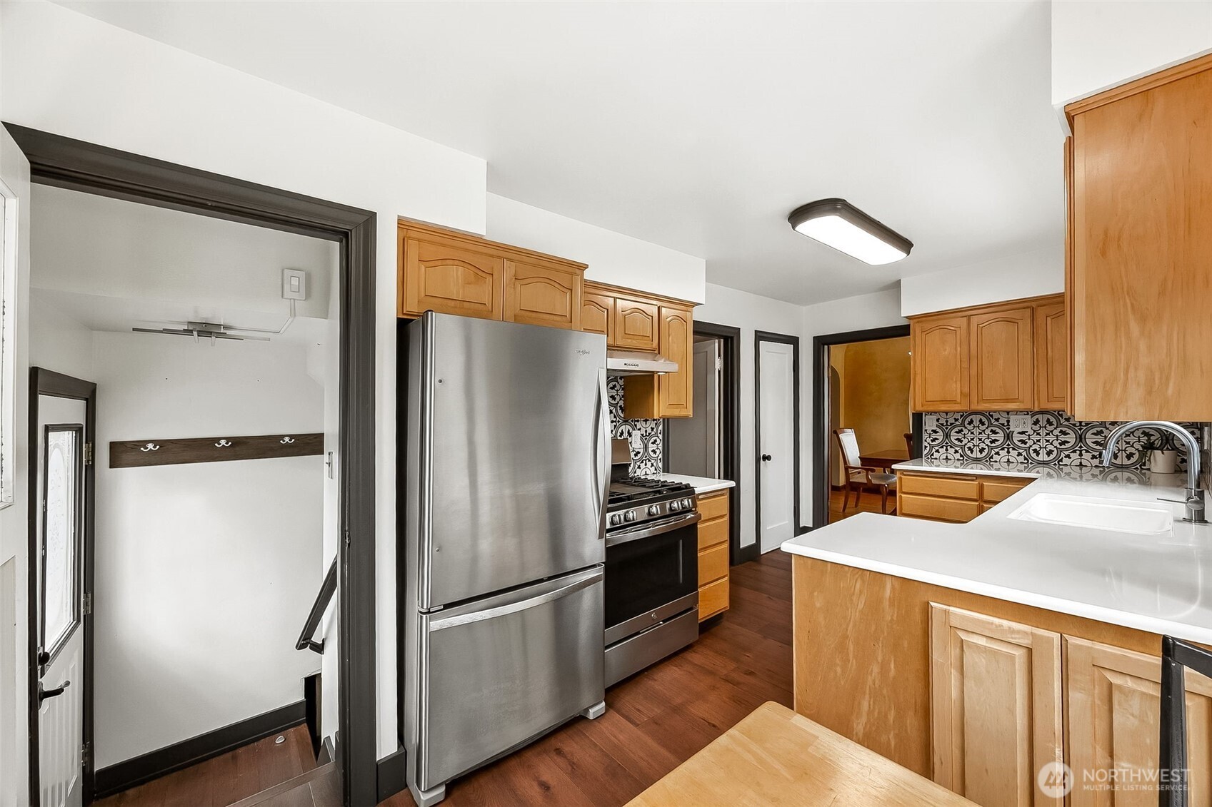 5002 6th Avenue , Tacoma, WA 98406-3006