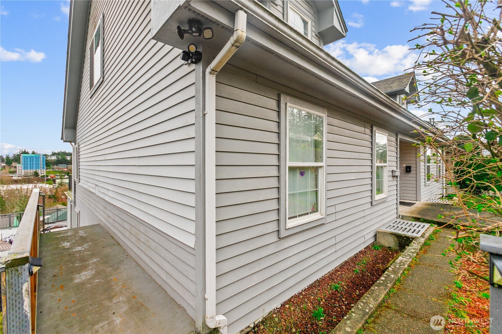 112 & 114 S Lafayette Avenue , Bremerton, WA 98312