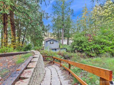 1341 E Beaver Avenue , Shelton, WA 98584