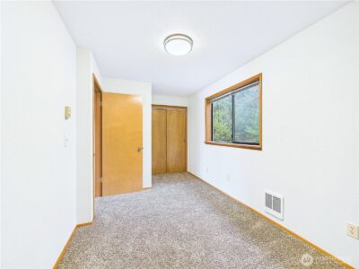 1341 E Beaver Avenue , Shelton, WA 98584 - Photo 15