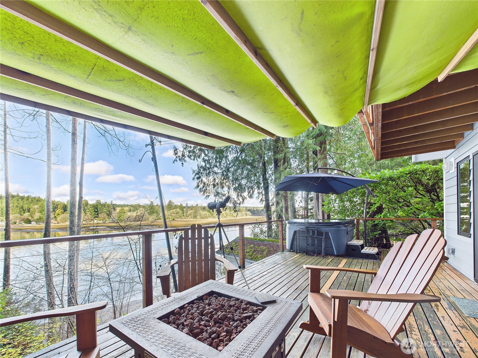 1341 E Beaver Avenue , Shelton, WA 98584