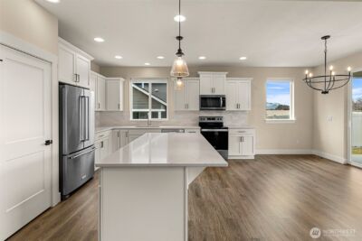 2079 Legacy Place SE, East Wenatchee, WA 98802 - Photo 11