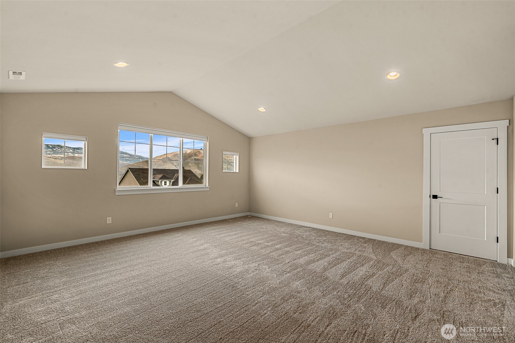 2079 Legacy Place SE, East Wenatchee, WA 98802