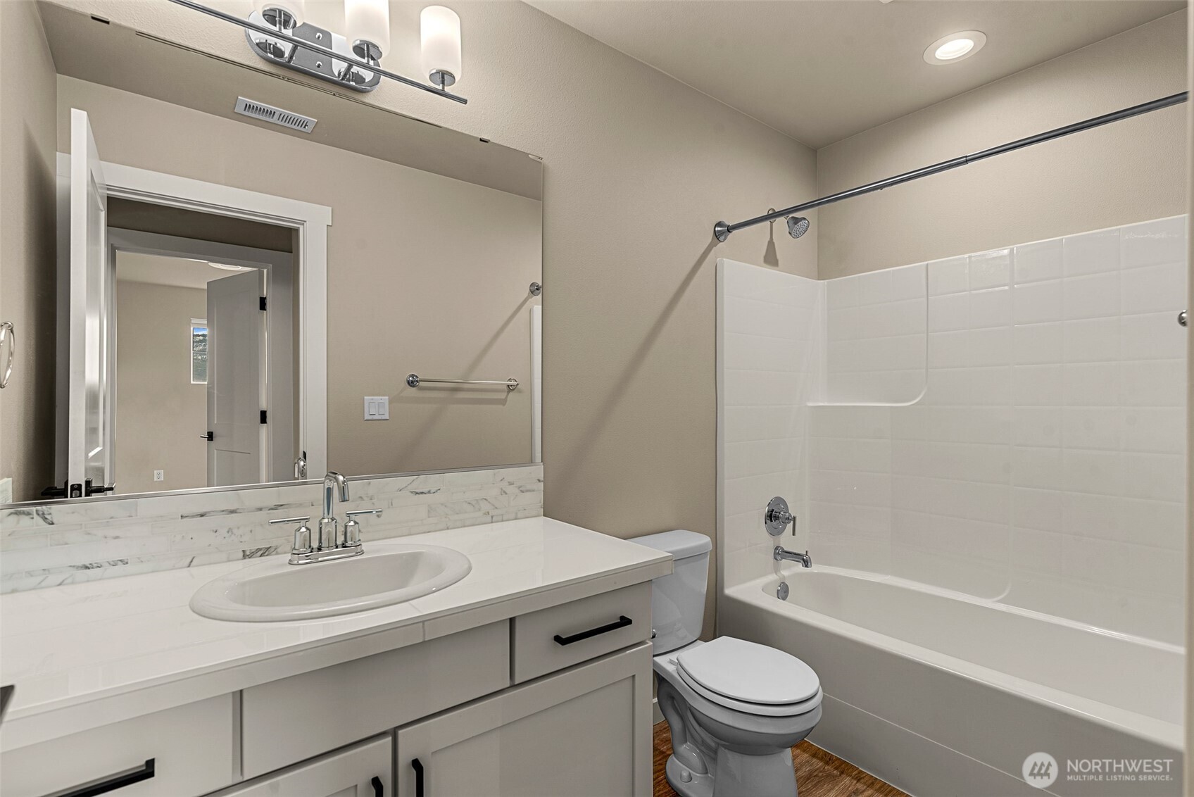 2079 Legacy Place SE, East Wenatchee, WA 98802