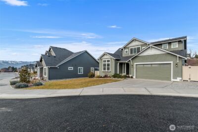 2079 Legacy Place SE, East Wenatchee, WA 98802 - Photo 4