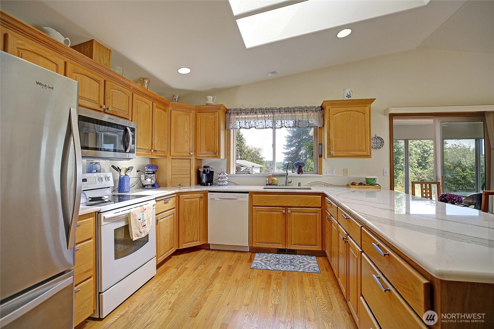 2920 254th St NW , Stanwood, WA 98292