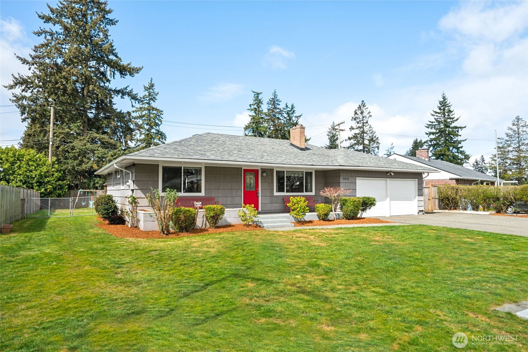 10636 Rainier Avenue SW, Lakewood, WA 98499