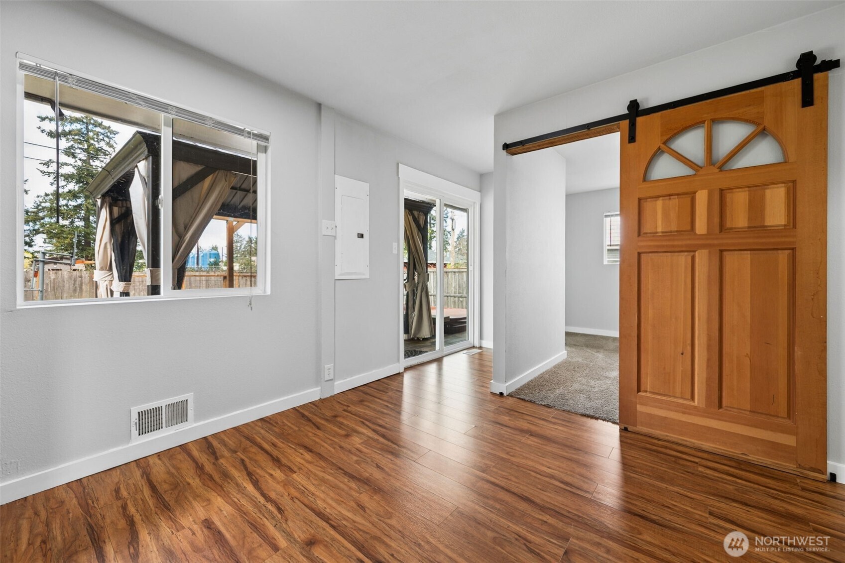 10636 Rainier Avenue SW, Lakewood, WA 98499