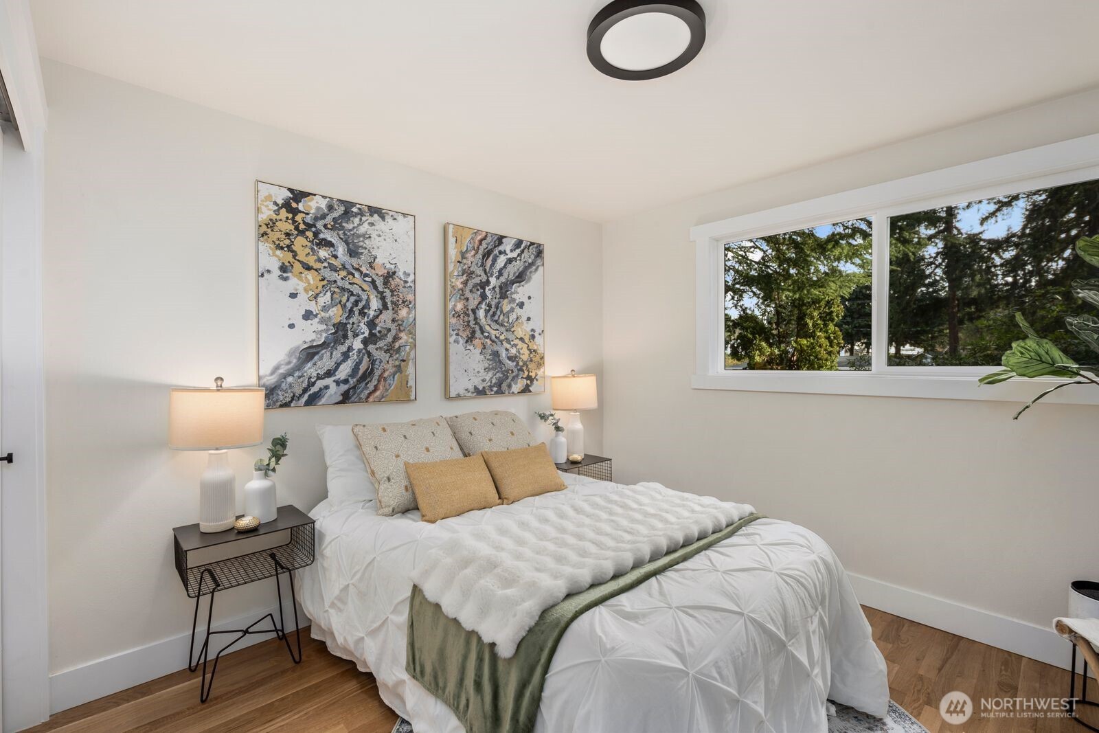 14240 Lake Hills Boulevard , Bellevue, WA 98007