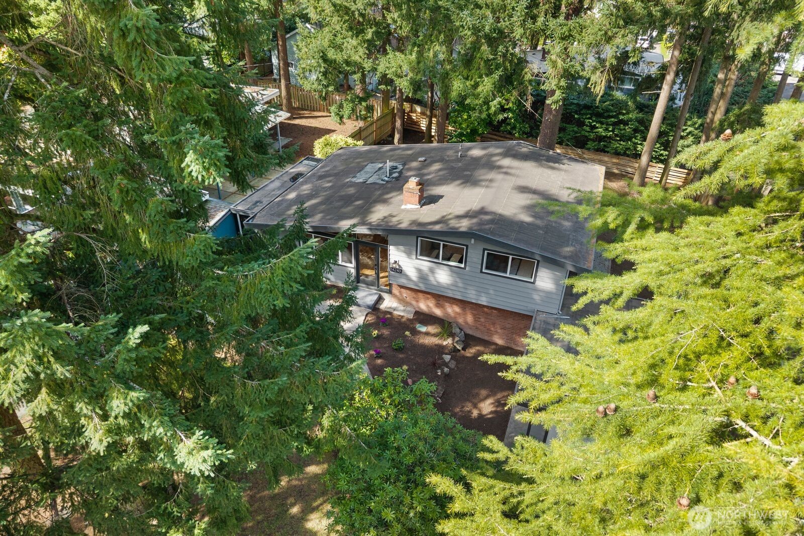 14240 Lake Hills Boulevard , Bellevue, WA 98007