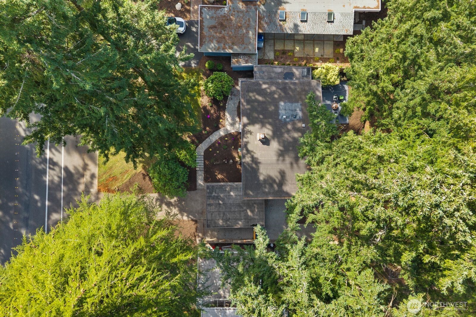 14240 Lake Hills Boulevard , Bellevue, WA 98007