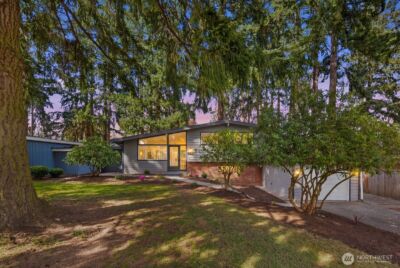 14240 Lake Hills Boulevard , Bellevue, WA 98007 - Photo 40