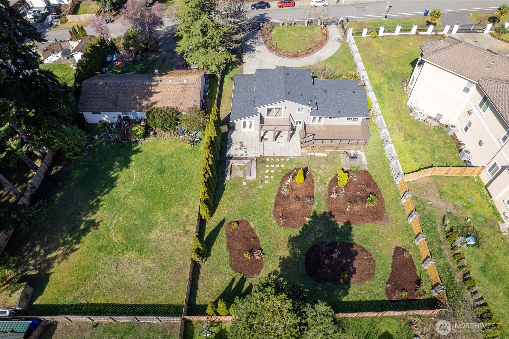 2003 SW 304th Street , Federal Way, WA 98023