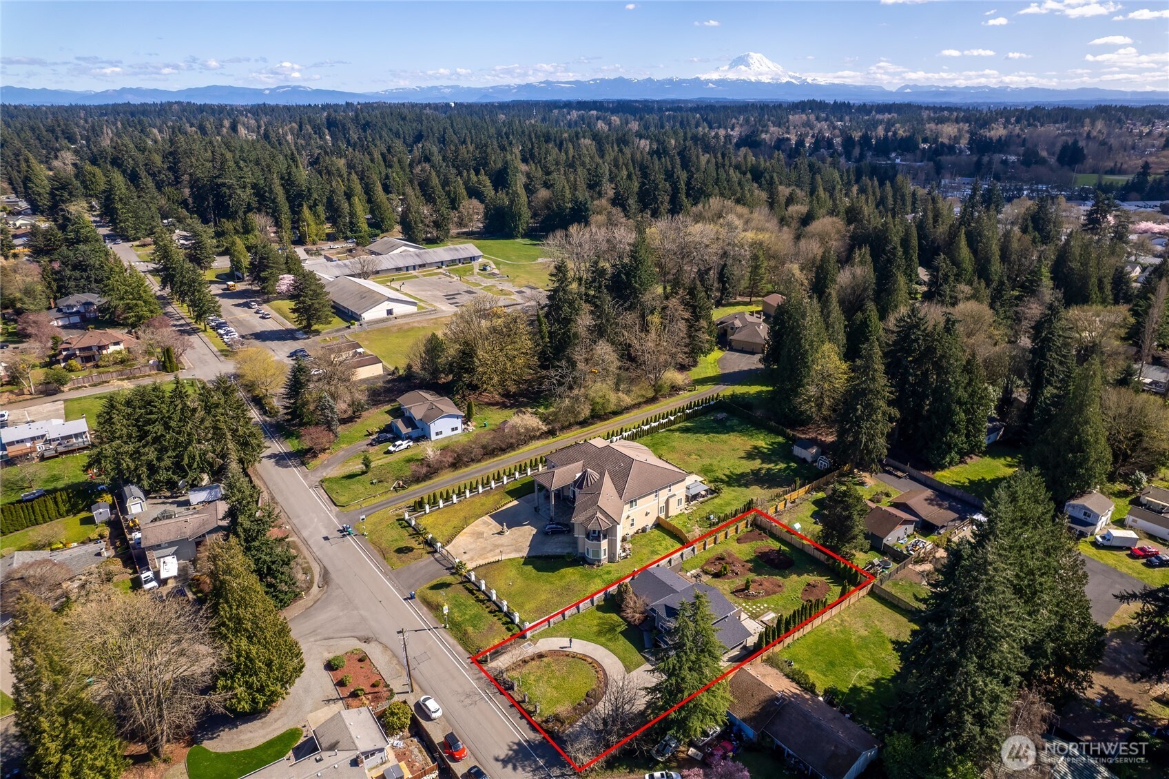 2003 SW 304th Street , Federal Way, WA 98023