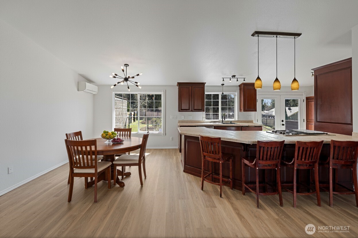 2003 SW 304th Street , Federal Way, WA 98023