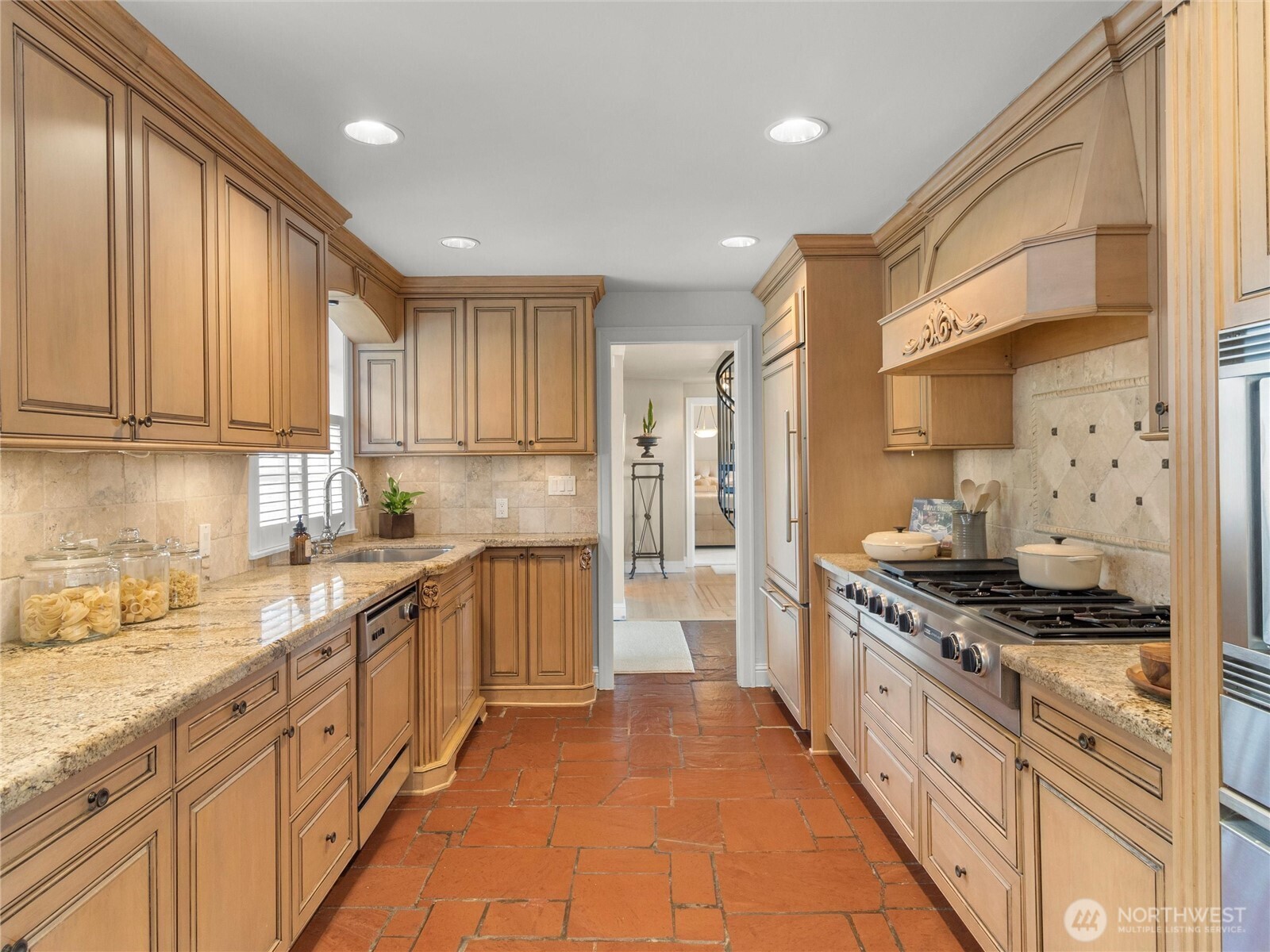 19263 Edgecliff Drive SW, Normandy Park, WA 98166