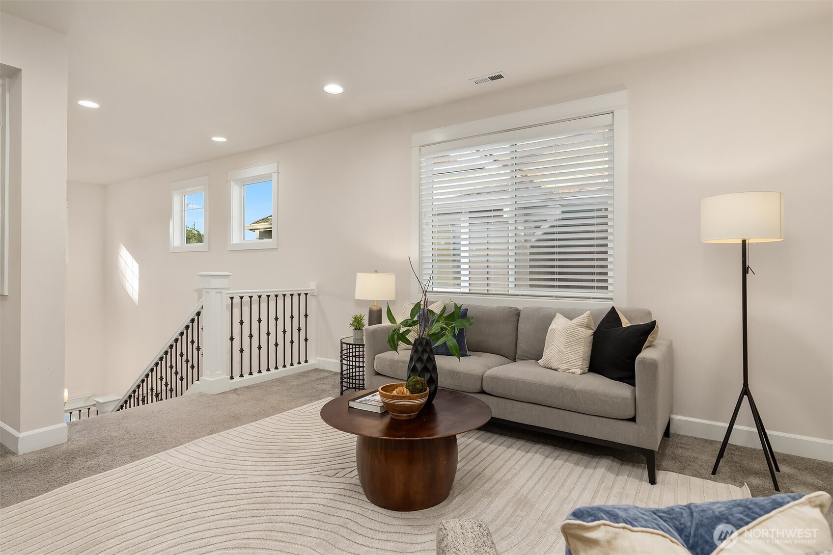 404 6th Lane NE, Issaquah, WA 98029