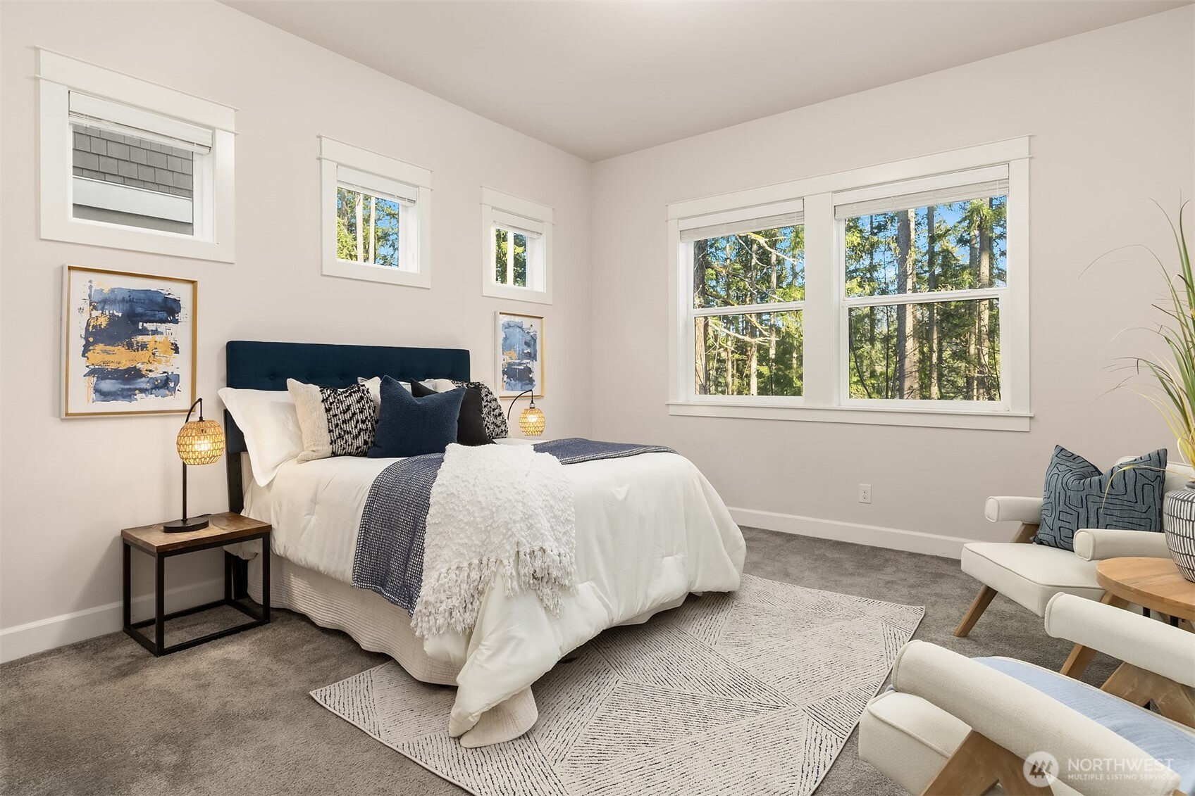 404 6th Lane NE, Issaquah, WA 98029