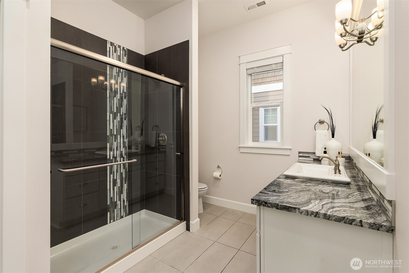 404 6th Lane NE, Issaquah, WA 98029