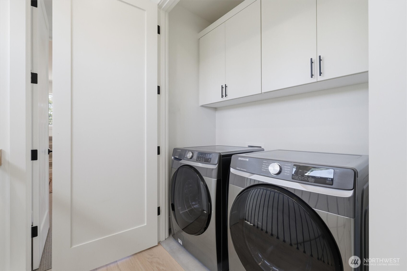 7354 Alonzo Ave NW, Seattle, WA 98117