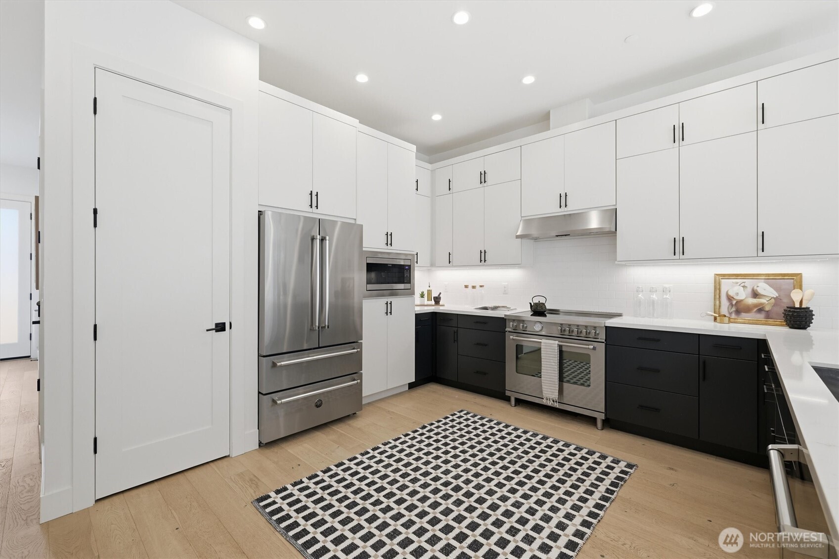 7354 Alonzo Ave NW, Seattle, WA 98117