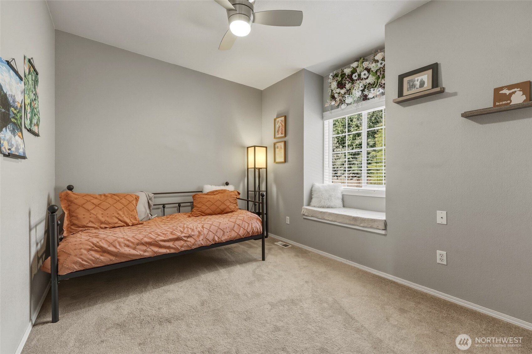 9603 Amanda Drive NE, Olympia, WA 98516