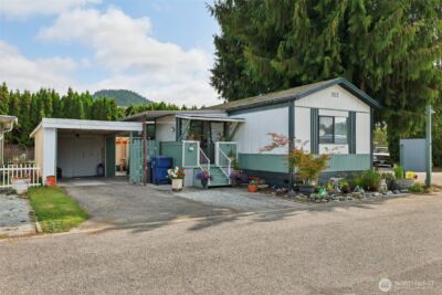 2522 Old Highway 99 Road S #19, Mount Vernon, WA 98273 - Photo 2
