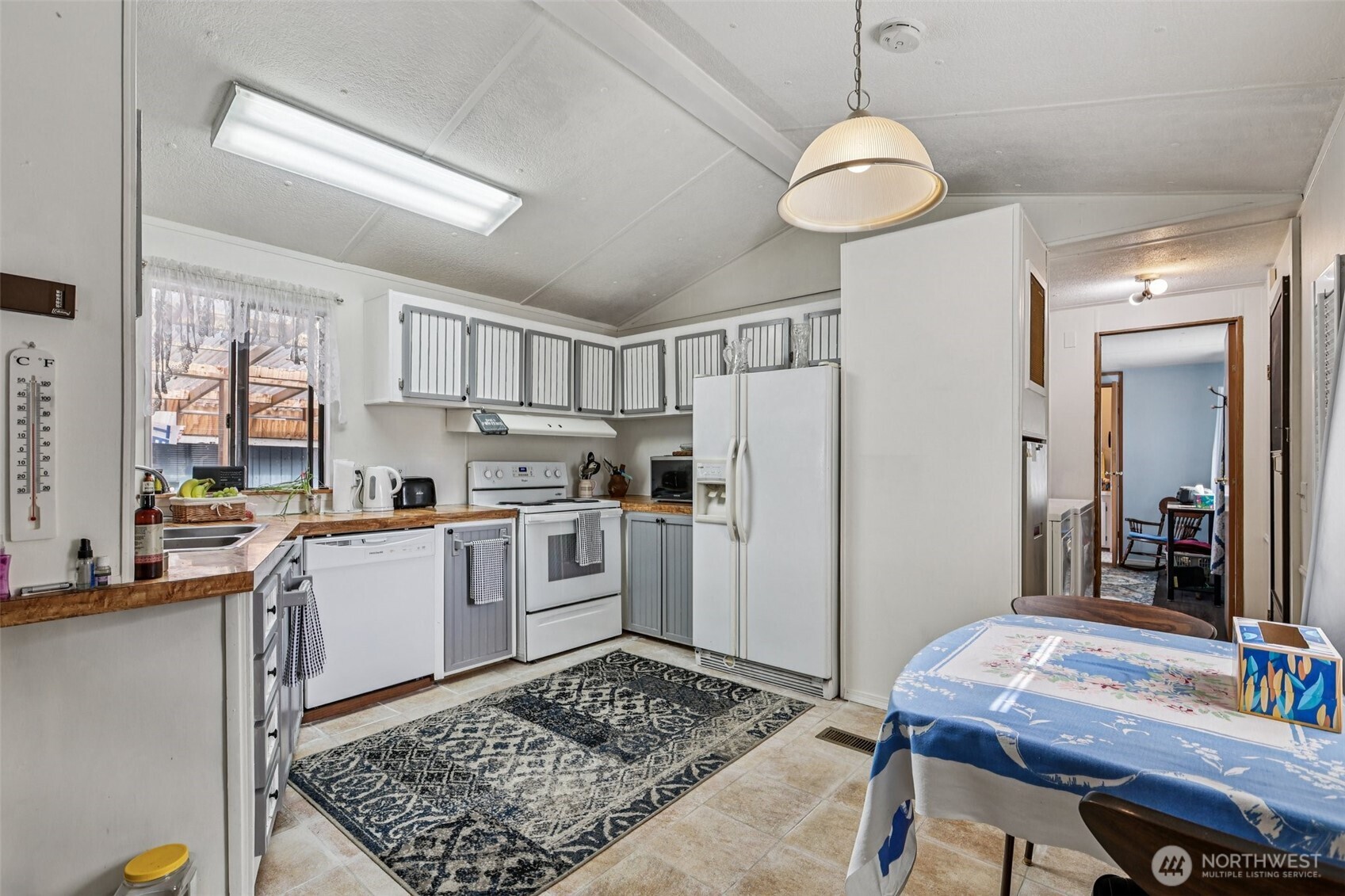 2522 Old Highway 99 Road S #19, Mount Vernon, WA 98273