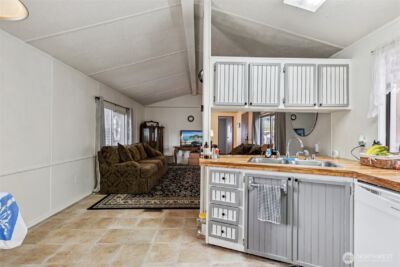 2522 Old Highway 99 Road S #19, Mount Vernon, WA 98273 - Photo 8