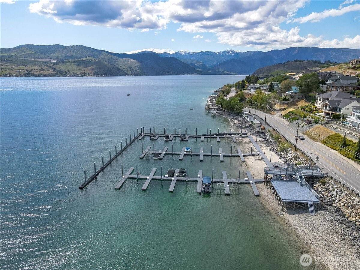 109 Apple Avenue , Chelan, WA 98816