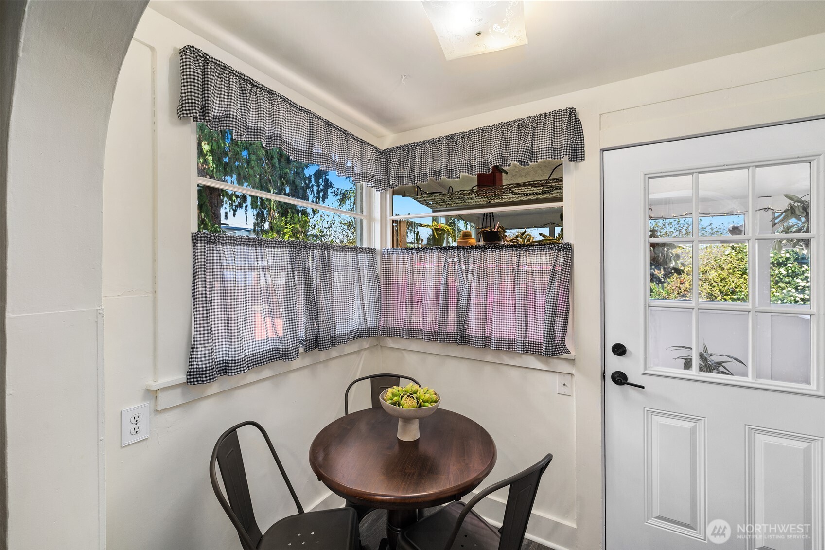 901 E Morton Street , Tacoma, WA 98404