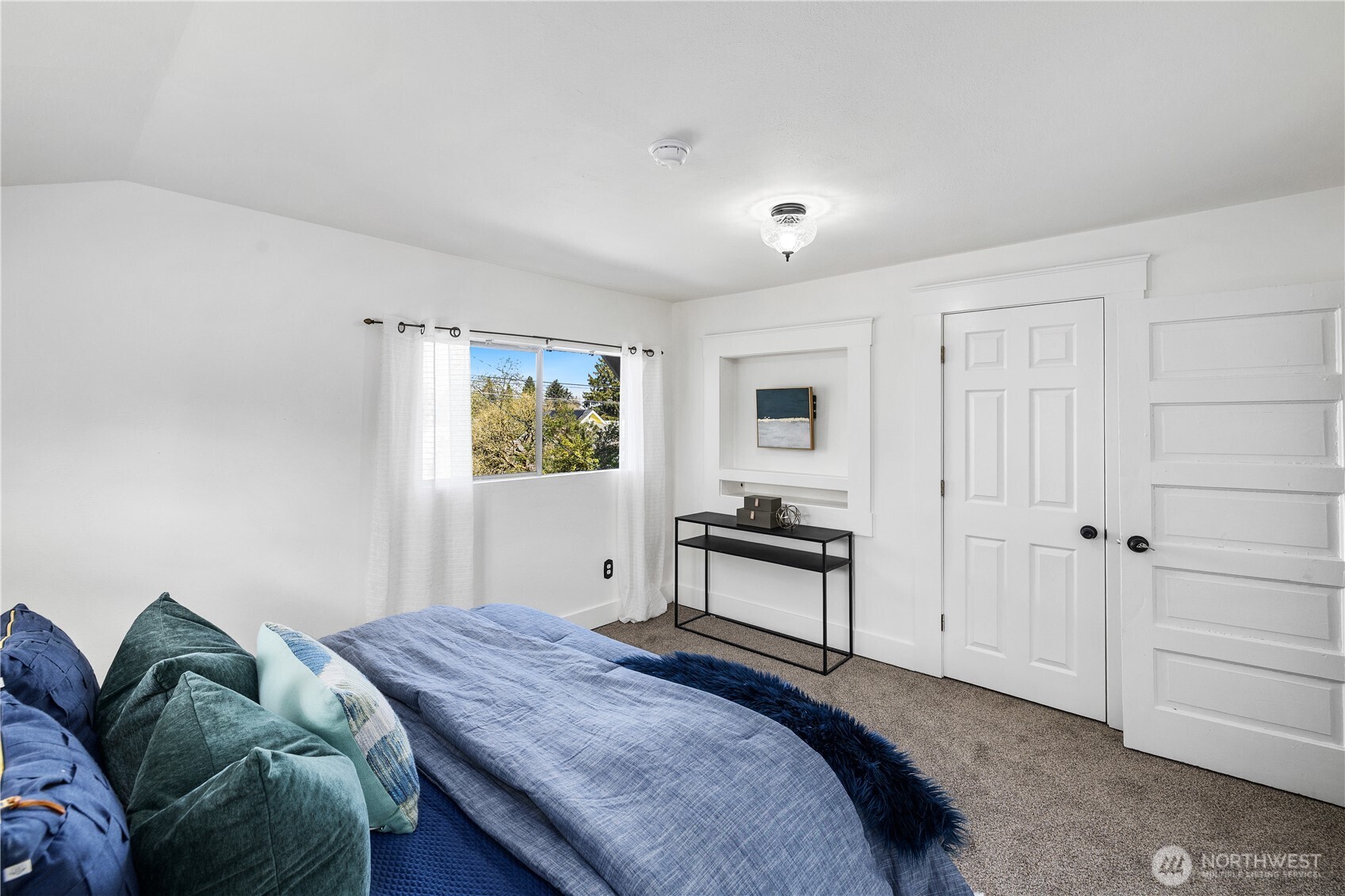 901 E Morton Street , Tacoma, WA 98404