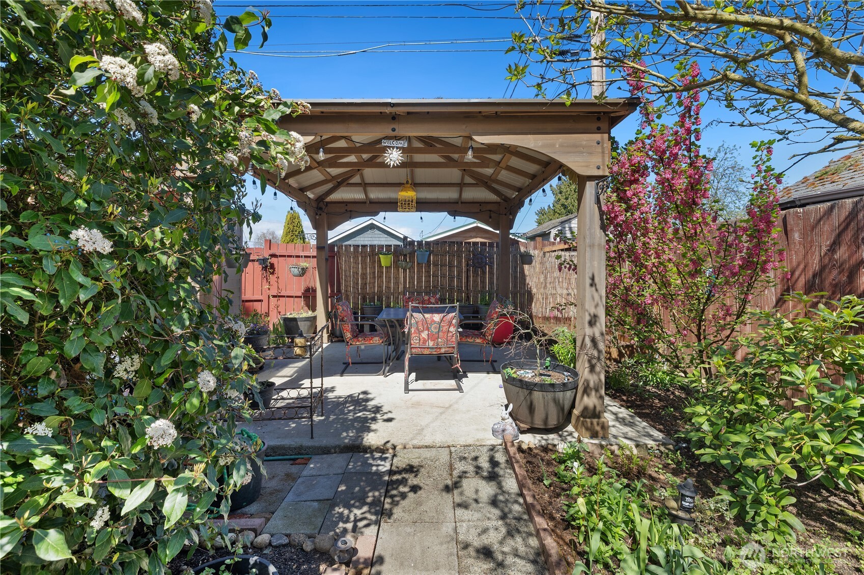 901 E Morton Street , Tacoma, WA 98404