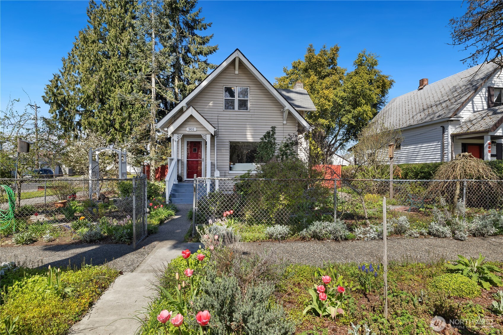 901 E Morton Street , Tacoma, WA 98404