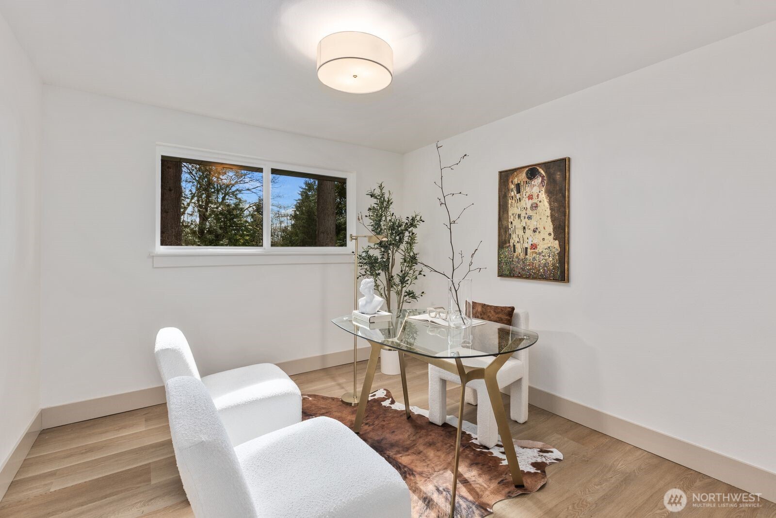 16858 76th Avenue W, Edmonds, WA 98026