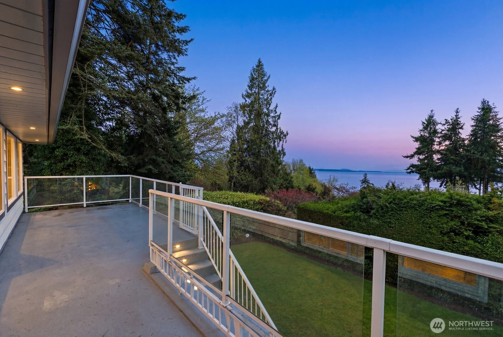 16858 76th Avenue W, Edmonds, WA 98026